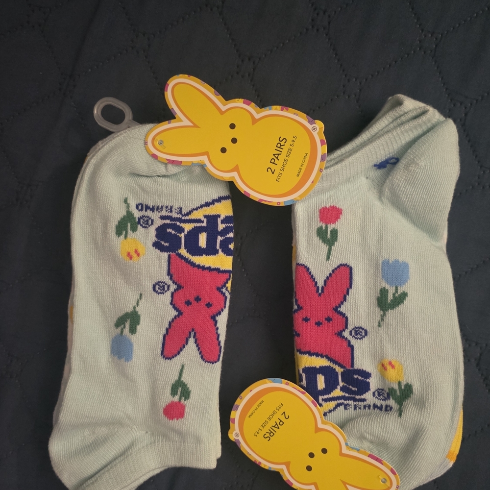 Peeps Bunny No-Show‎ Socks